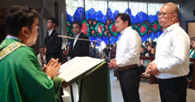 New Extraordinary Eucharistic Ministers Commissioned
