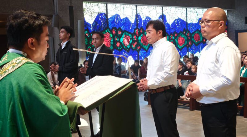 New Extraordinary Eucharistic Ministers Commissioned